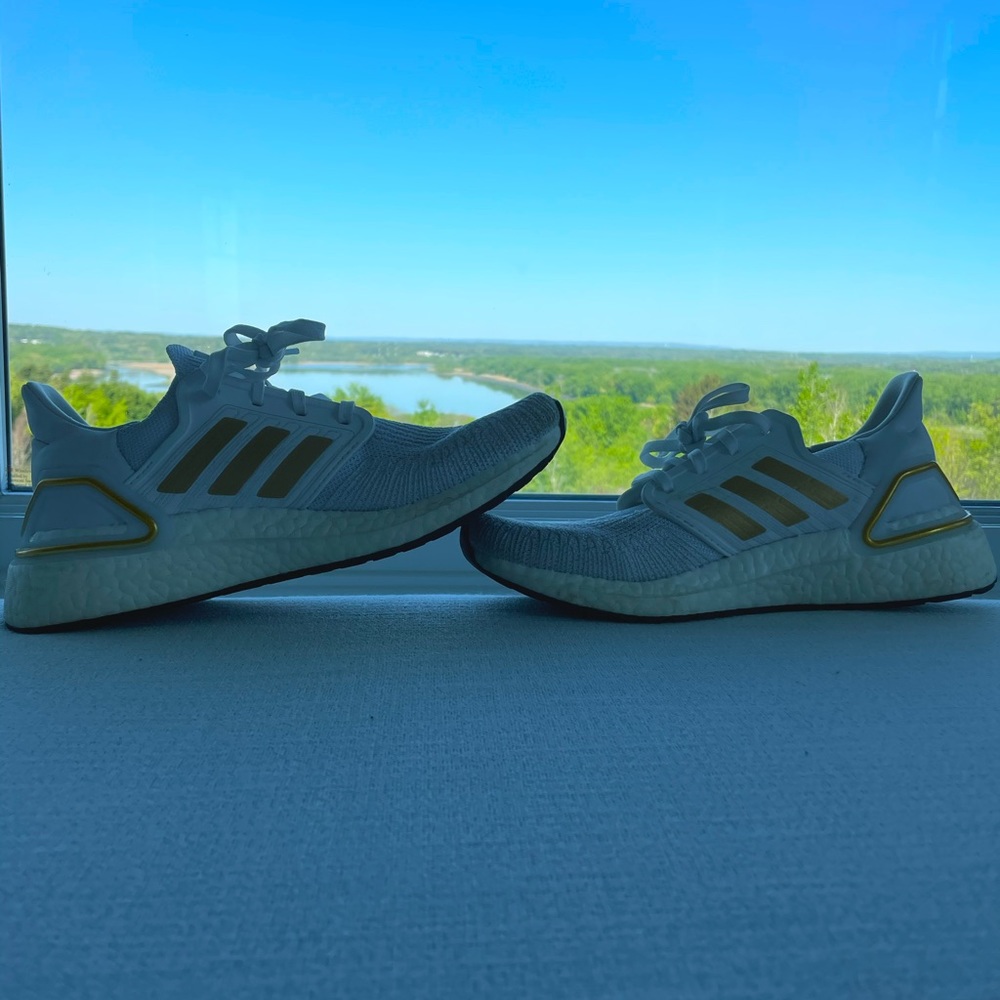 Adidas PRIMEBLUE sneakers